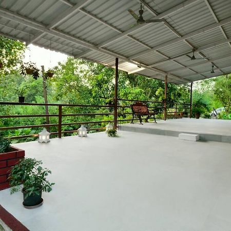 Lobville Homestay Karjat Kültér fotó