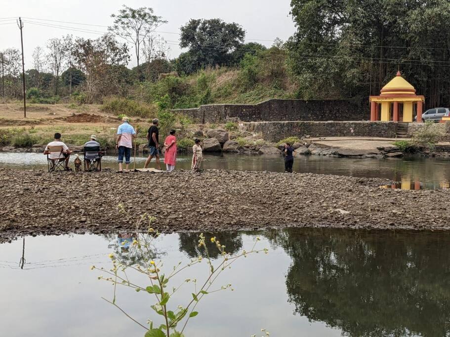 Lobville Homestay Karjat Kültér fotó